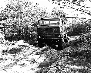 Horstwalde 1967: erster 4x4-W50 auf noch unbefestigter Verwindungsbahn